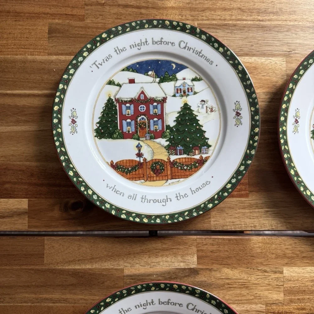 PORTMEIRION STUDIO 4-PC Susan Winget A CHRISTMAS STORY Dinner Plates Santa Claus